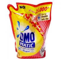 Nước giặt túi Omo Matic Comfort hương tinh dầu thơm túi 2.4kg (2.3L)